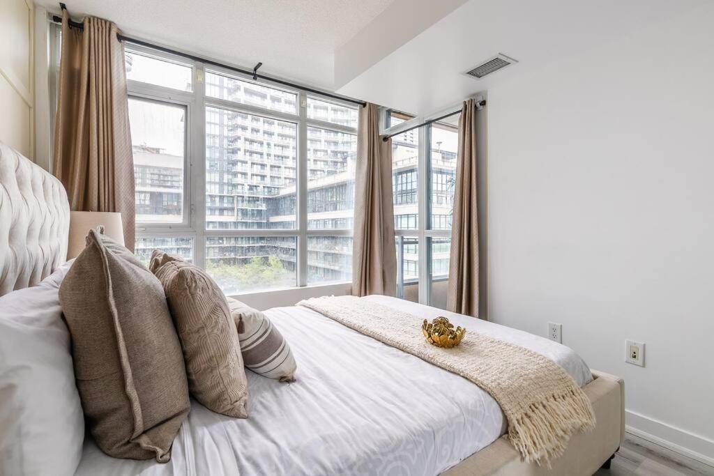 Luxury Suite Downtown Toronto Near Cn Tower Eksteriør bilde